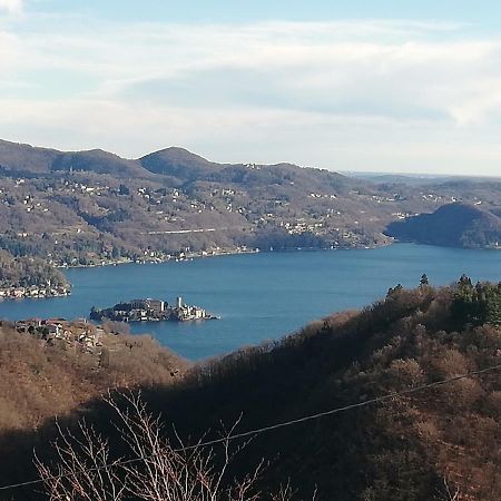 La Rondine Sul Lago D'Orta Arola  Buitenkant foto