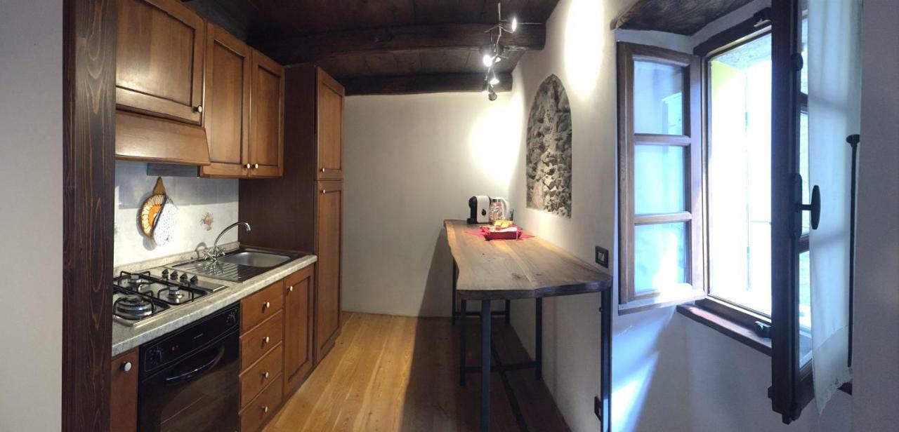 La Rondine Sul Lago D'Orta Arola  Buitenkant foto